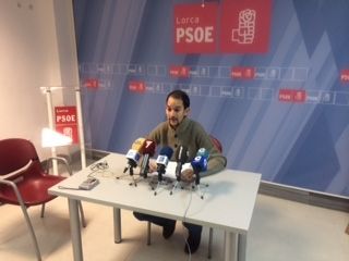 Ponce: 'Para que los jóvenes de Lorca salgan del paro, la Sra. Ibarra tiene que dimitir ya'