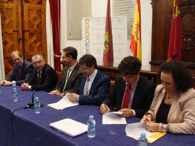 Fomento invertirá 2,79 M€ en rehabilitación y construcción de viviendas en Lorca