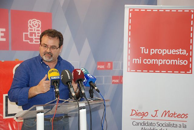 El PSOE exige a Jódar que antes de que abandone el Gobierno dé soluciones a los más de 2000 lorquinos que aún no han podido volver a sus casas tras los terremotos