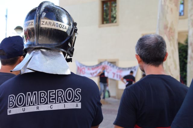 CGT: 'A 48 horas del juicio, la administración murciana intenta solucionar las deficiencias denunciadas por CGT en el parque de bomberos de Lorca'