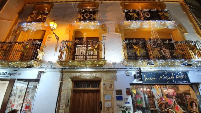 El Ayuntamiento de Lorca entrega los premios del I Concurso Navideño para decorar balcones y ventanas 2020