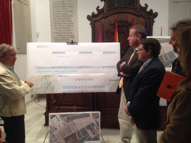 La Consejería de Fomento invertirá 2 millones para evitar las inundaciones en las carreteras que atraviesan la Rambla de Viznaga de Lorca