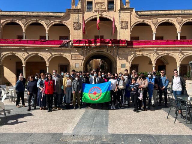 El Ayuntamiento de Lorca celebra el Día del Pueblo Gitano, que se conmemora este 8 de abril, con la lectura de un manifiesto
