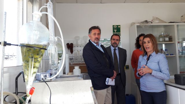 Europa reconoce el innovador y eficiente sistema de depuración de agua mediante microalgas que se realiza en la planta de Lorca
