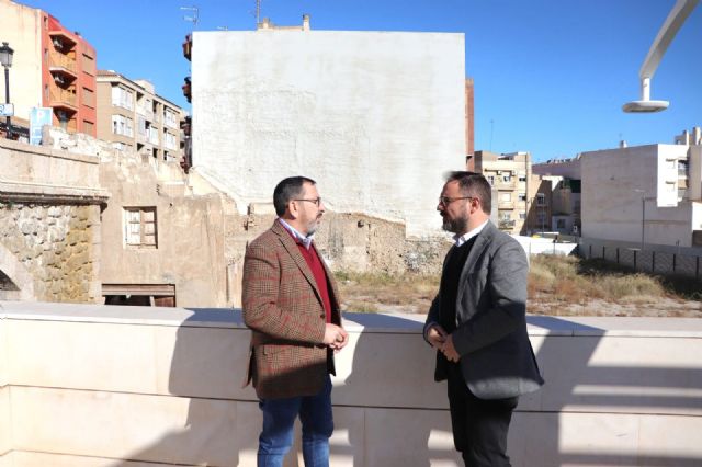 El Ayuntamiento de Lorca aprueba la redacción del proyecto para la creación de viviendas de alquiler para jóvenes en el Barrio de San Cristóbal