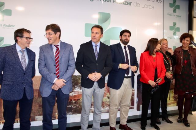 López Miras: 'La continua incorporación de avances tecnológicos hace del hospital Virgen del Alcázar una garantía de salud y bienestar'
