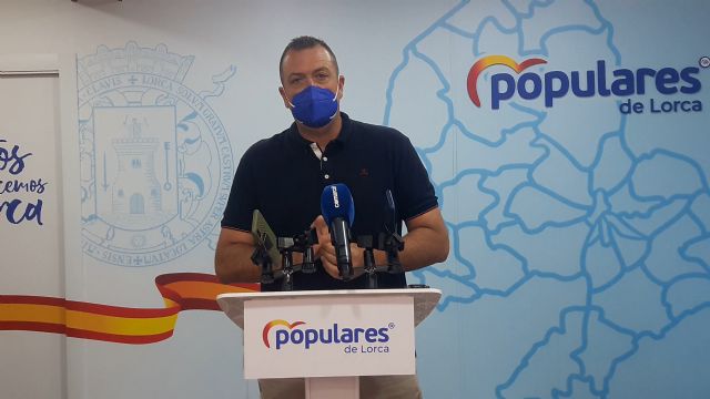 El PP exige la restitución inmediata del servicio de entrega de restos de poda y desbroces particulares que Diego José Mateos ha suprimido unilateralmente