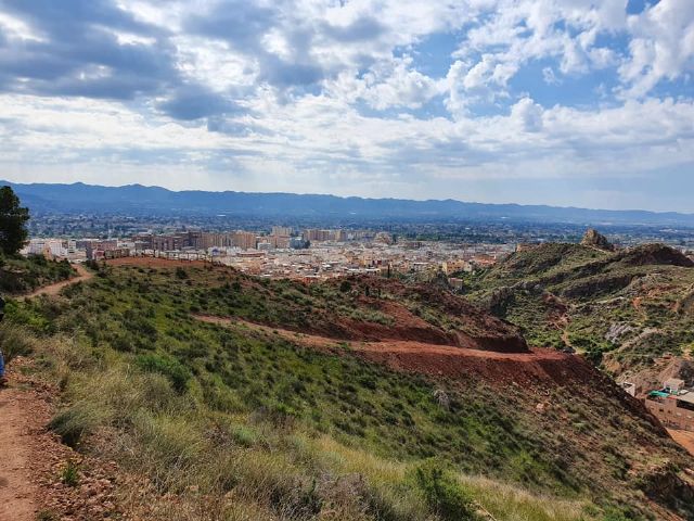 El Ayuntamiento de Lorca acometerá a partir de octubre diversas actuaciones de creación, mejora y señalización de senderos y zonas verdes a través de los Consejos Comarcales