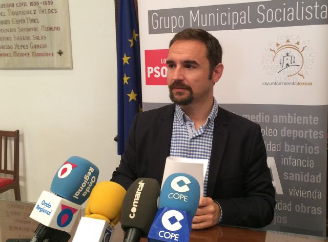 El PSOE exige a Jódar que comprometa a Pastor 'plazos y partidas' para la llegada del AVE y Corredor