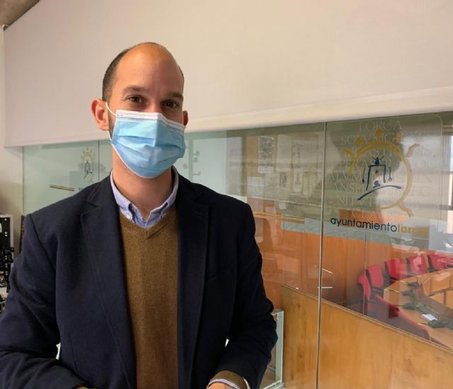 El Ayuntamiento de Lorca pide a la Consejería de Salud que equipe a los consultorios médicos de los medios necesarios para acercar la campaña de vacunación a las pedanías