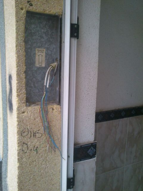 El PSOE alerta del peligro de los edificios en ruina y exige al Ayuntamiento su demolición inmediata