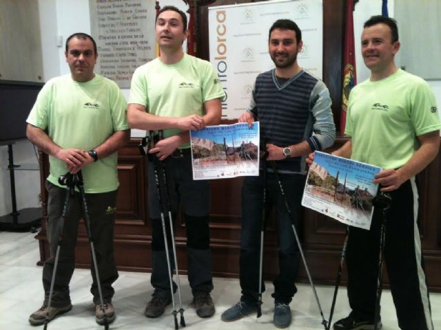 El Ayuntamiento de Lorca y la Escuela Murciana de Marcha Nórdica organizan para este domingo una ruta de este deporte al Cejo de los Enamorados