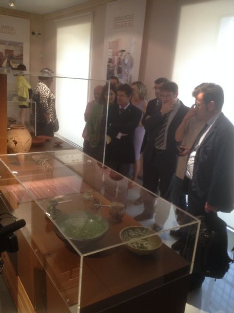 Una muestra especial en la que se pueden contemplar 83 piezas que resultaron dañadas por los seísmos y que han sido restauradas, abre las puertas del Museo Arqueológico