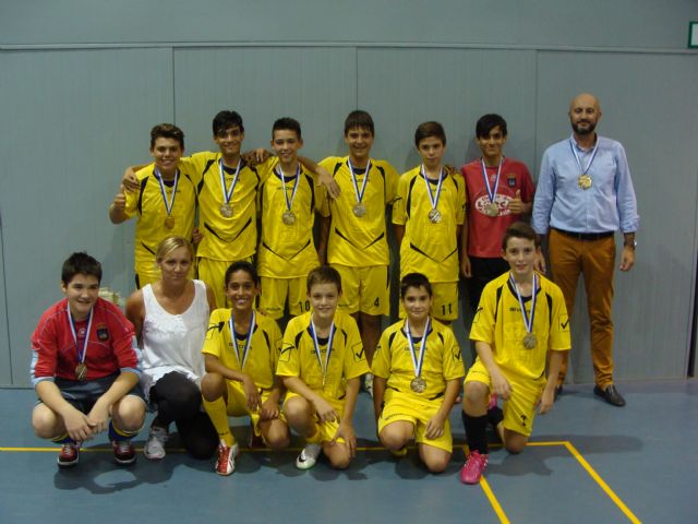 Los equipos de Ciudad de Lorca FS se imponen en el Trofeo por su X Aniversario