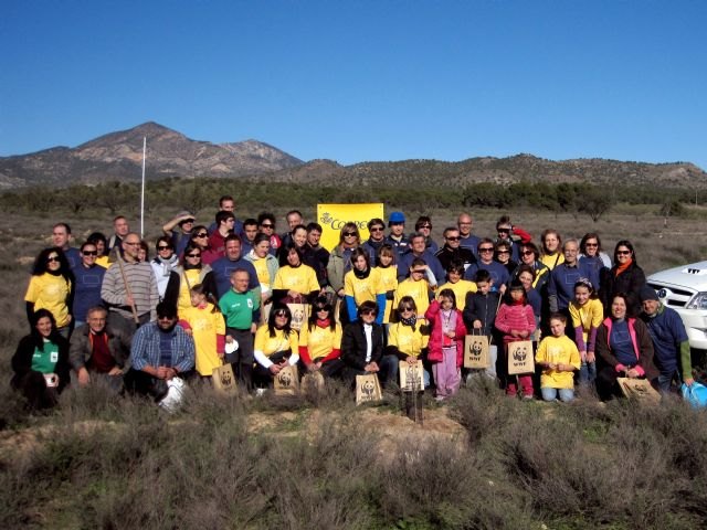 Medio Ambiente cede seis hectáreas de monte público en Lorca para la plantación de 3.000 plantones de especies autóctonas