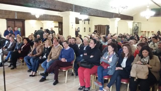 El PP apuesta por redactar el programa de todos los murcianos