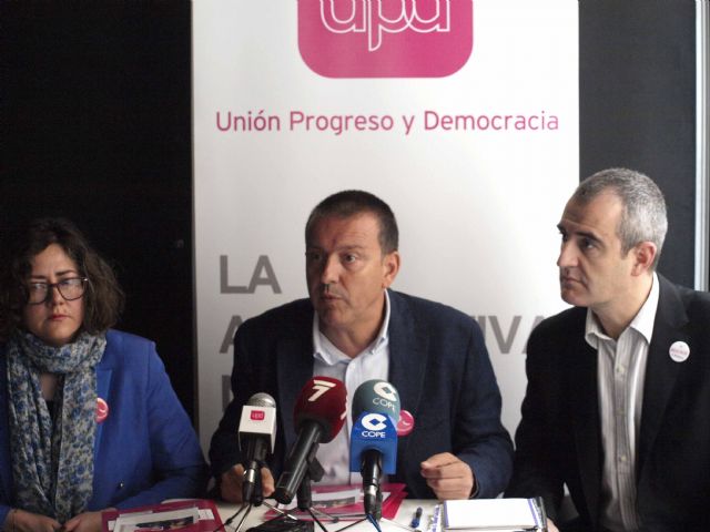 Cabrera (UPyD) quiere 'la peatonalización progresiva' del centro histórico de Lorca