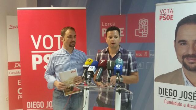 Mateos presenta el modelo de ciudad para Lorca basado en un 'concepto de urbanismo participativo y no a la carta'