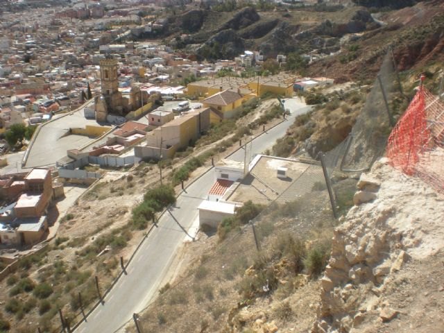 La Consejería de Fomento trabaja en el proyecto de construcción de un ascensor de acceso al Castillo de Lorca