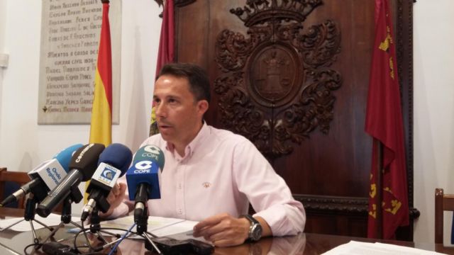 La conciencia por el medio ambiente de los ciudadanos lorquinos hace que aumente el reciclaje de envases ligeros casi un 2% más en el primer semestre que el año pasado