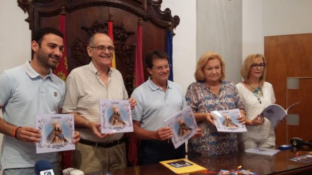 La Hermandad Virgen de las Huertas edita el segundo número de la revista ´Los Reales´