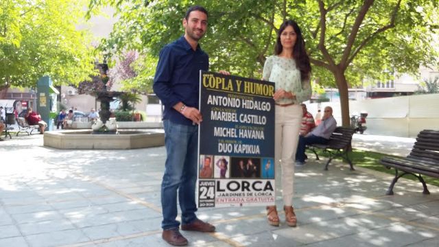 La gala 'Humor y Copla', enmarcada dentro del popular Día del Mayor, reunirá a más 3.700 asistentes que se desplazarán de todo el término municipal