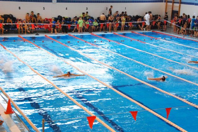 356 nadadores de 14 clubes de natación de la Región y poblaciones limítrofes participaron en el Torneo de Natación 'Ciudad de Lorca'