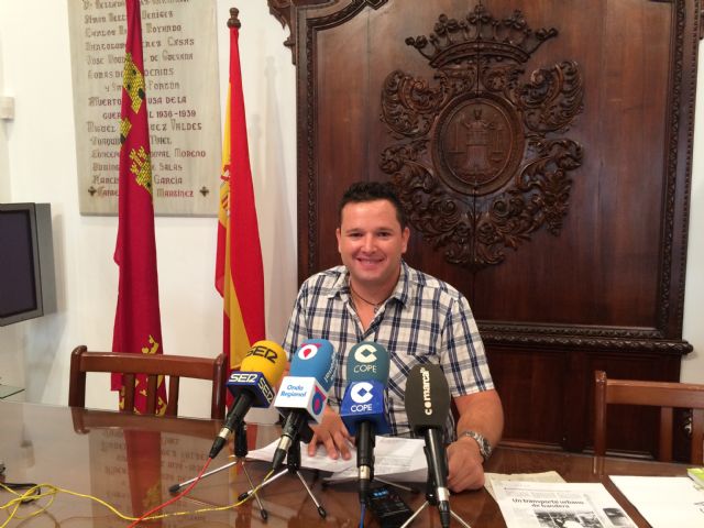 El PSOE exige al PP que dé una solución inmediata a los trabajadores del transporte urbano de Lorca