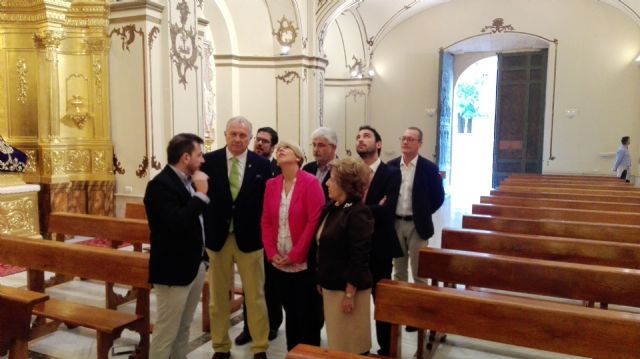Visita de la consejera de Cultura, Dª Noelia Arroyo, al Paso Blanco