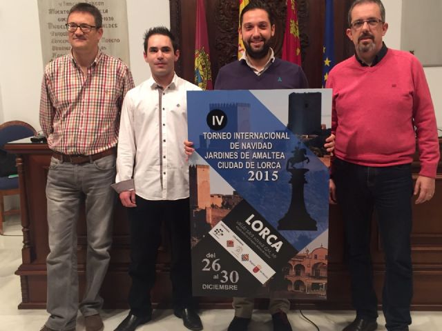 150 menores del programa Caixa Proinfancia participan en la Feria de los Derechos del Niño y la Niña