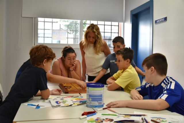 Concluyen las 'Aulas Creativas de Verano' desarrolladas por la Universidad Popular de las que han disfrutado 45 niños y niñas durante todo el mes de julio