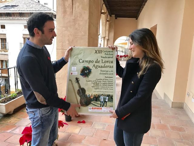 La ermita de Aguaderas acoge este domingo el XIII Certamen de Folclore Tradicional 'Campo de Lorca' en el que participan grupos de Albacete, Almería, Murcia y Lorca