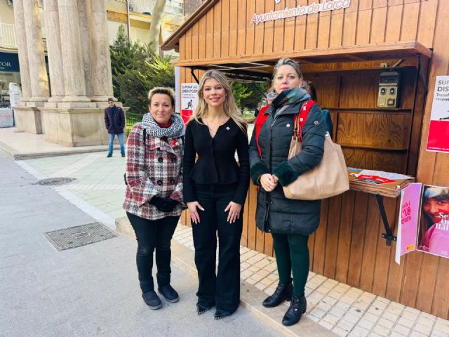 Lorca conmemora el Día Mundial de la lucha contra el SIDA