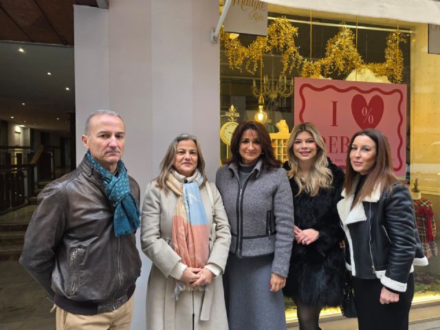 El frío de este invierno ha orientado las ventas a ropa de abrigo y equipamiento para el hogar, que se espera también protagonicen las 'Rebajas de enero'