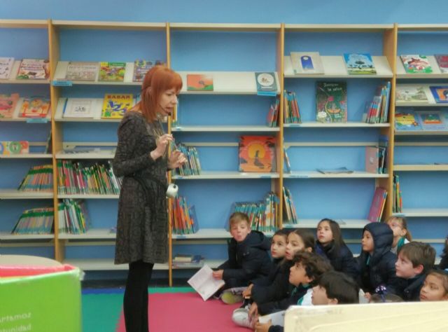 Los 'Encuentros con Autor' de las Bibliotecas Municipales de Lorca traerán a tres escritores durante las próximas semanas
