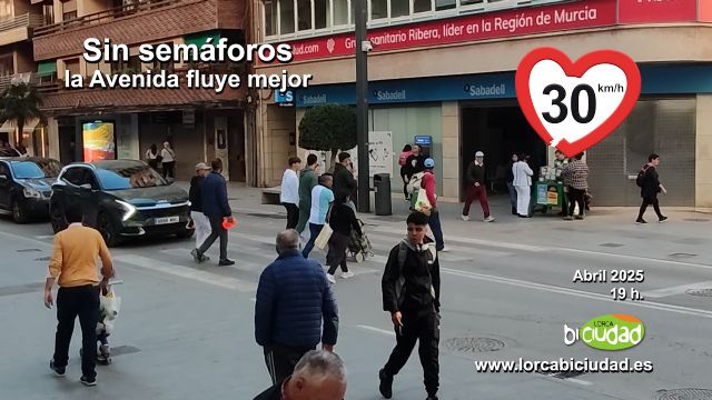 La prioridad peatonal es posible y necesaria enla avenida principal de Lorca