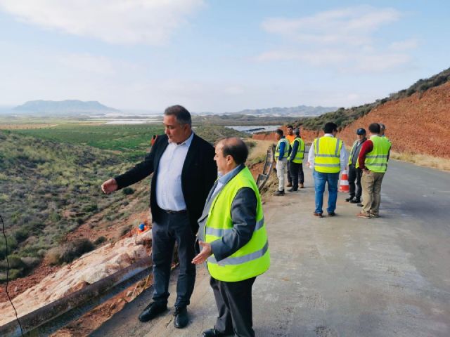 El Ayuntamiento agradece a la Comunidad Autónoma la puesta en marcha de las obras de emergencia en la carretera que une las pedanías de Garrobillo y Ramonete