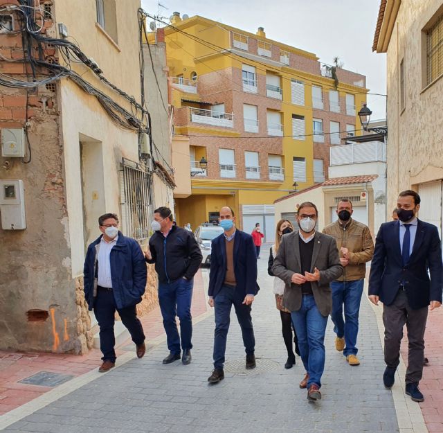 El Ayuntamiento finaliza las obras de mejora de las calles Cayetano Lorca Navarro y Berrocal del barrio de San Cristóbal