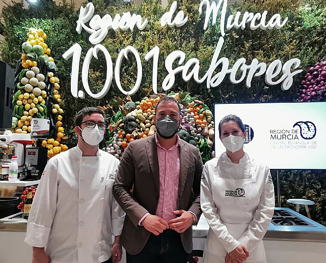 El Ayuntamiento de Lorca arropa a los hosteleros lorquinos que participaron en ‘Madrid Fusión’, primer congreso global de gastronomía