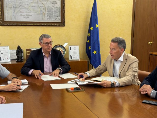 El alcalde de Lorca exige soluciones urgentes para los vecinos de Campillo ante el riesgo de inundaciones por el mal estado de la Rambla del Murciano