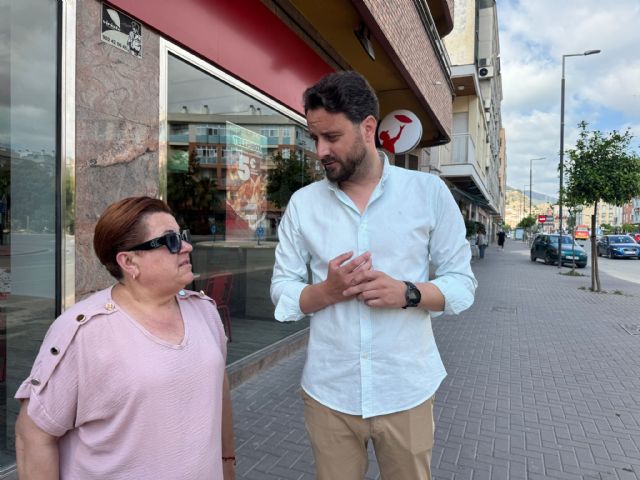 El Gobierno de Lorca protagoniza una nueva actuación en la Avenida de Europa con la instalación de 60 nuevas luminarias