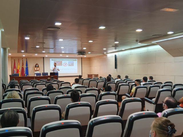 El pasado mes de junio se cerró en el municipio de Lorca con un total de 313 desempleados más, situándose en los 5.925