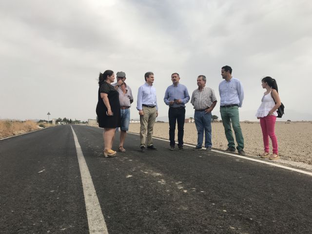 La Comunidad concluye las obras de ampliación y refuerzo del Camino Central en la diputación lorquina de Cazalla