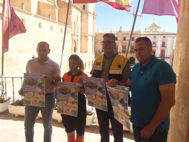 La Plaza de España acogerá la Jornada de Juegos Tradicionales y castillos de arena coorganizada por La Verdad este viernes a partir de las 17 horas dentro del programa de los Juegos Deportivos del Guadalentín