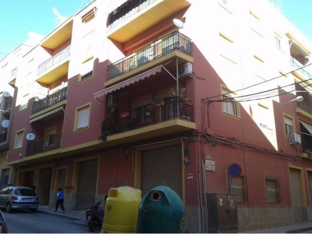 IU alerta del déficit de vivienda social y de alquiler en Lorca