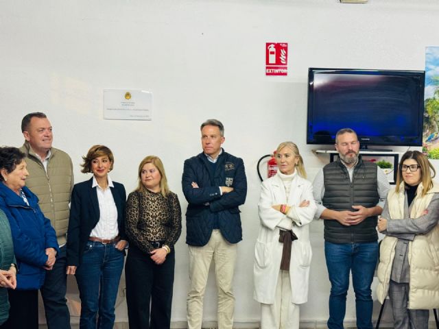 El alcalde de Lorca inaugura el nuevo local social de La Parroquia, que ha sido rehabilitado con una inversión de más de 62.700 euros