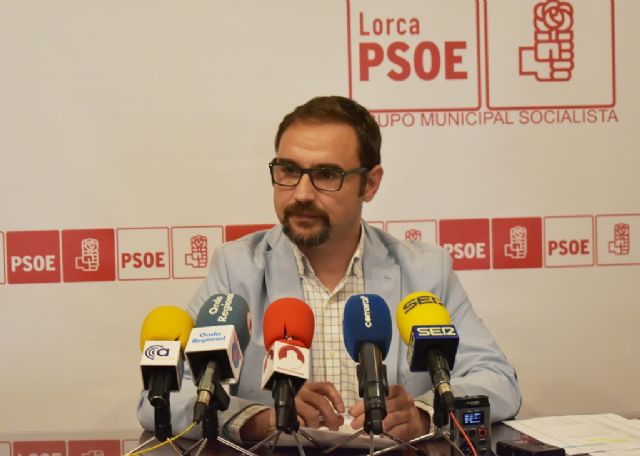 Mateos vuelve a mostrar su preocupación por la lentitud y la parálisis de proyectos estratégicos para Lorca como la Ronda Central, el paso a distinto nivel en San Antonio o el vial de los barrios altos