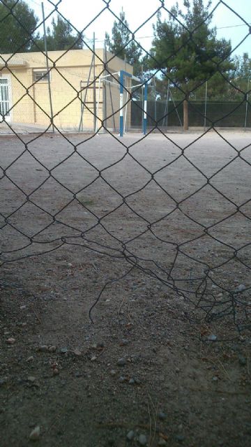 IU-V: 'La dejación de la Sra. Ibarra es un riesgo para la salud de los lorquinos'