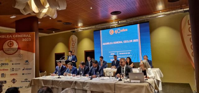 El alcalde de Lorca felicita a CECLOR con motivo de su 40° aniversario en la celebración de su 41ª Asamblea General