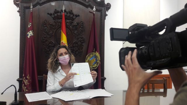 El concierto de Ella Baila Sola le costó al ayuntamiento de Lorca por encima de 92.500 euros, más de 1.000 euros por minuto